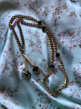 Vintage Art deco style gold & black  Sautoir necklace